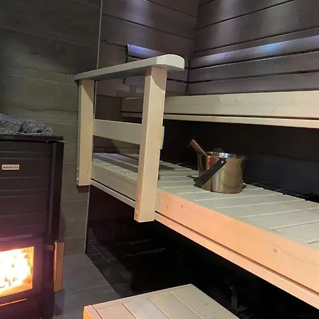 Ferienhaus Kuukkelisalmi-fireplace, Sauna, Kota, Hot Tub, Kuusamo