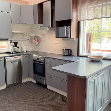 Kuukkelisalmi-fireplace, Sauna, Kota, Hot Tub, *