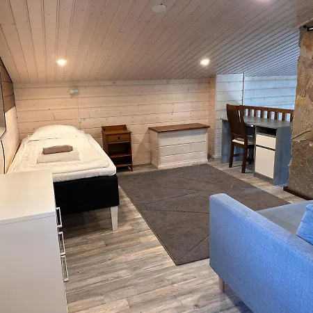 Hébergement de vacances Kuukkelisalmi-fireplace, Sauna, Kota, Hot Tub, *